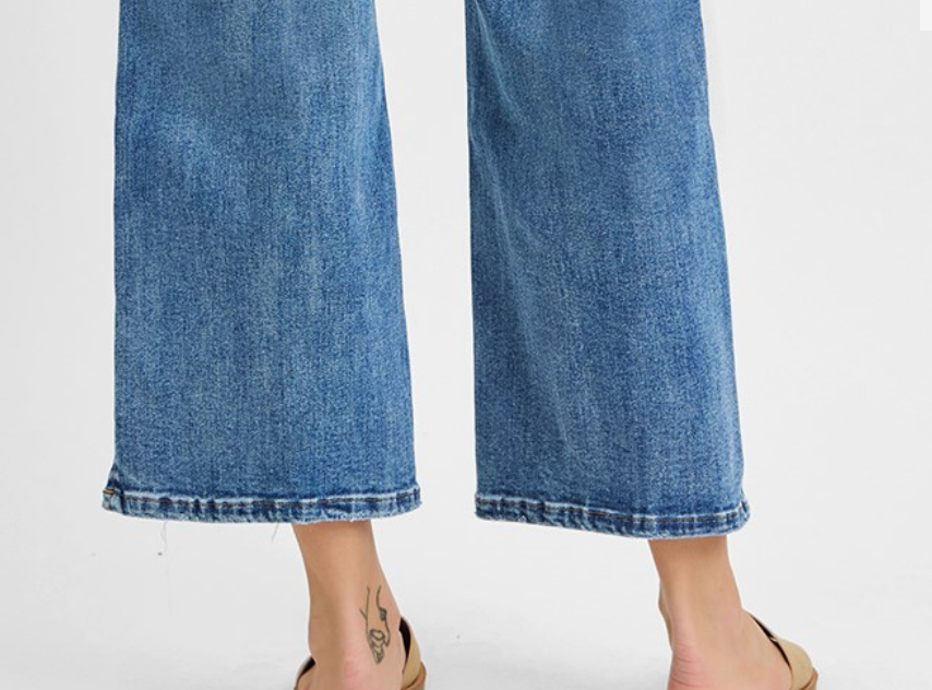 HR SIDE SLIT FRAYED WIDE HEM