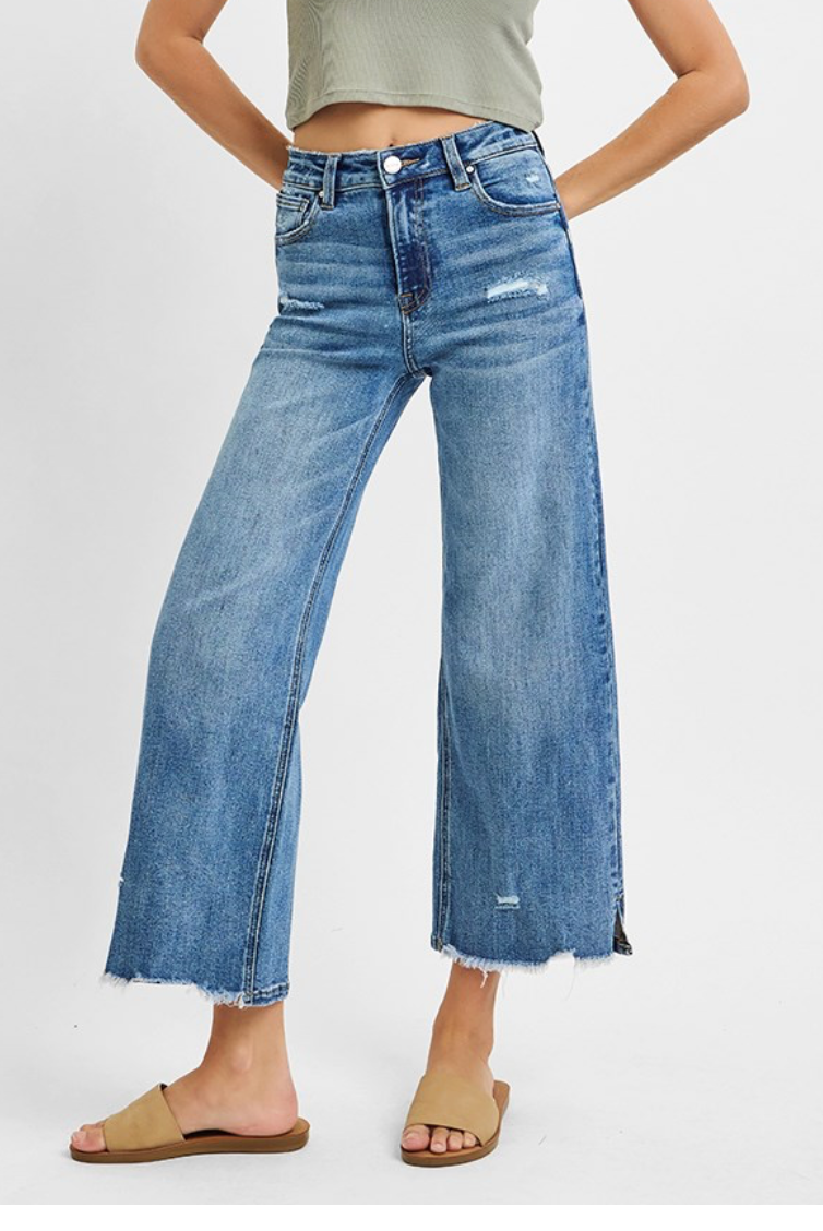 HR SIDE SLIT FRAYED WIDE HEM