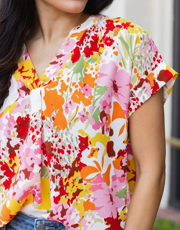 FLORAL VNECK S/SLV
