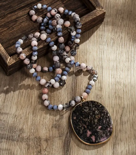 GLASS/BEAD STONE PENDANT