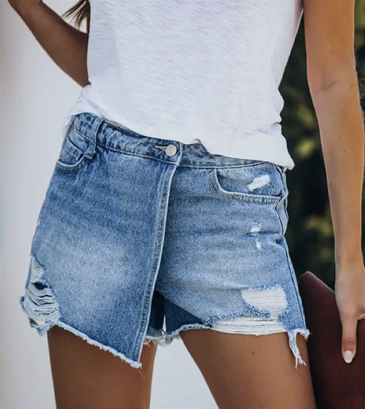 BUTTON RIPPED 666SHORTS