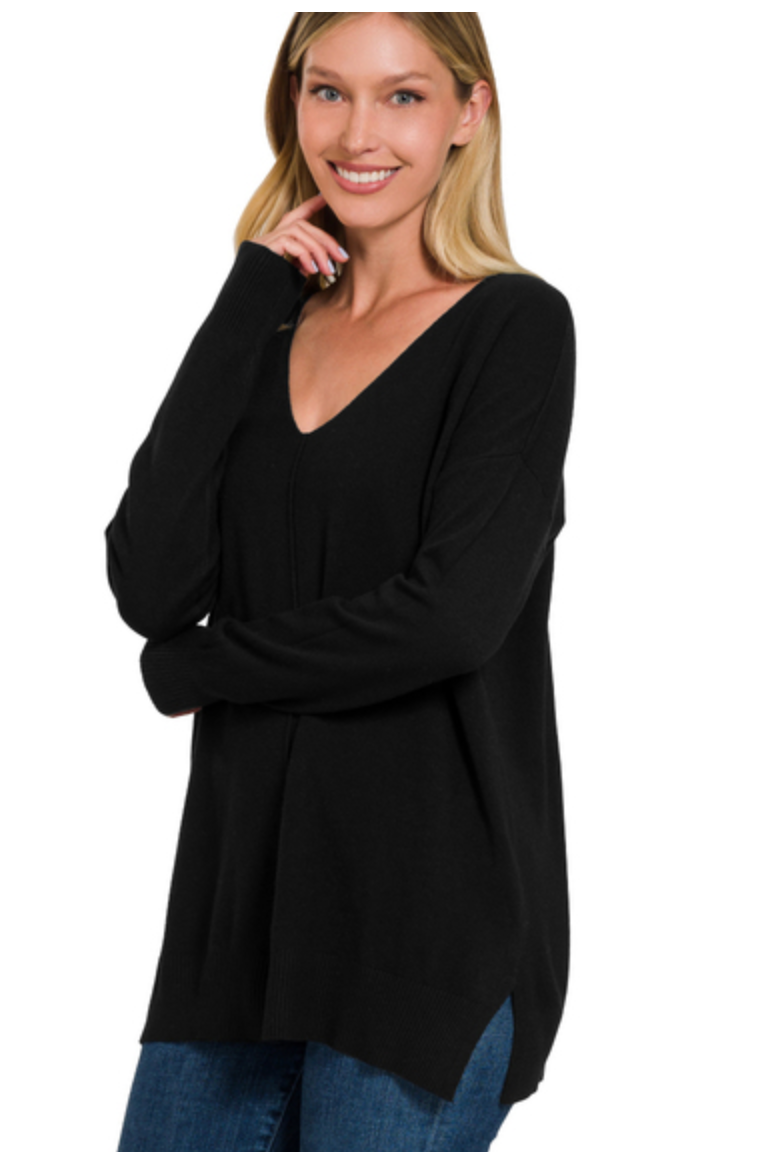FRONT SEAM SWEATER