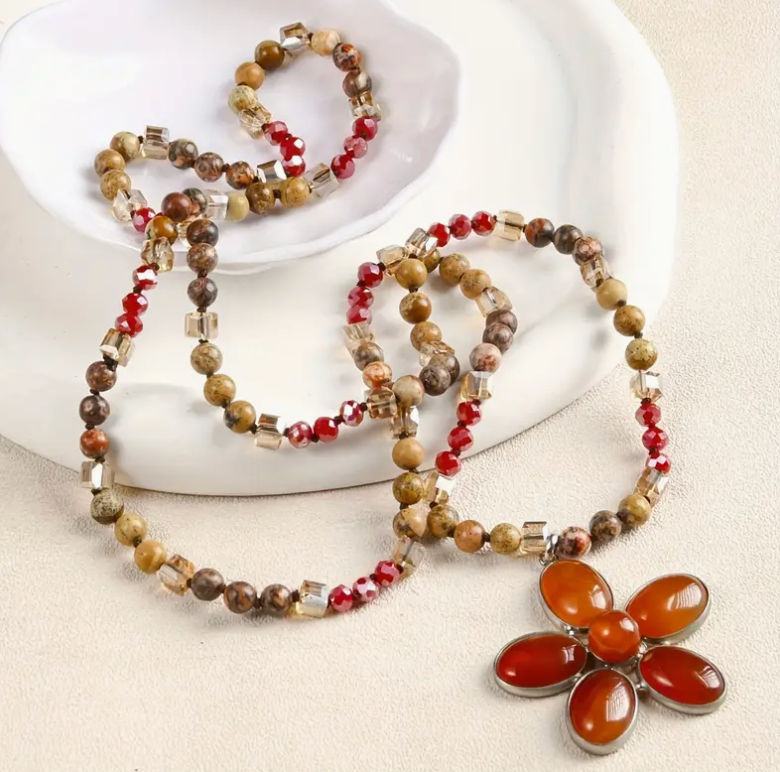 BOHO FLOWER STONE/BEAD NKLC