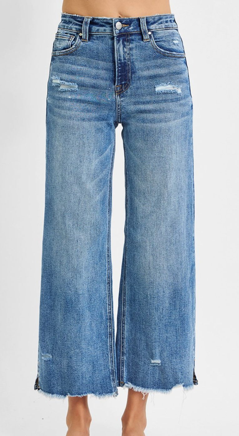 HR SIDE SLIT FRAYED WIDE HEM