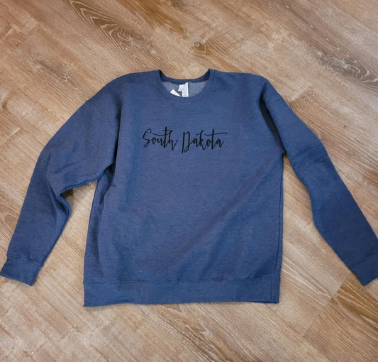 SouthDakota SCRIPT CREW SWEATSHIRT