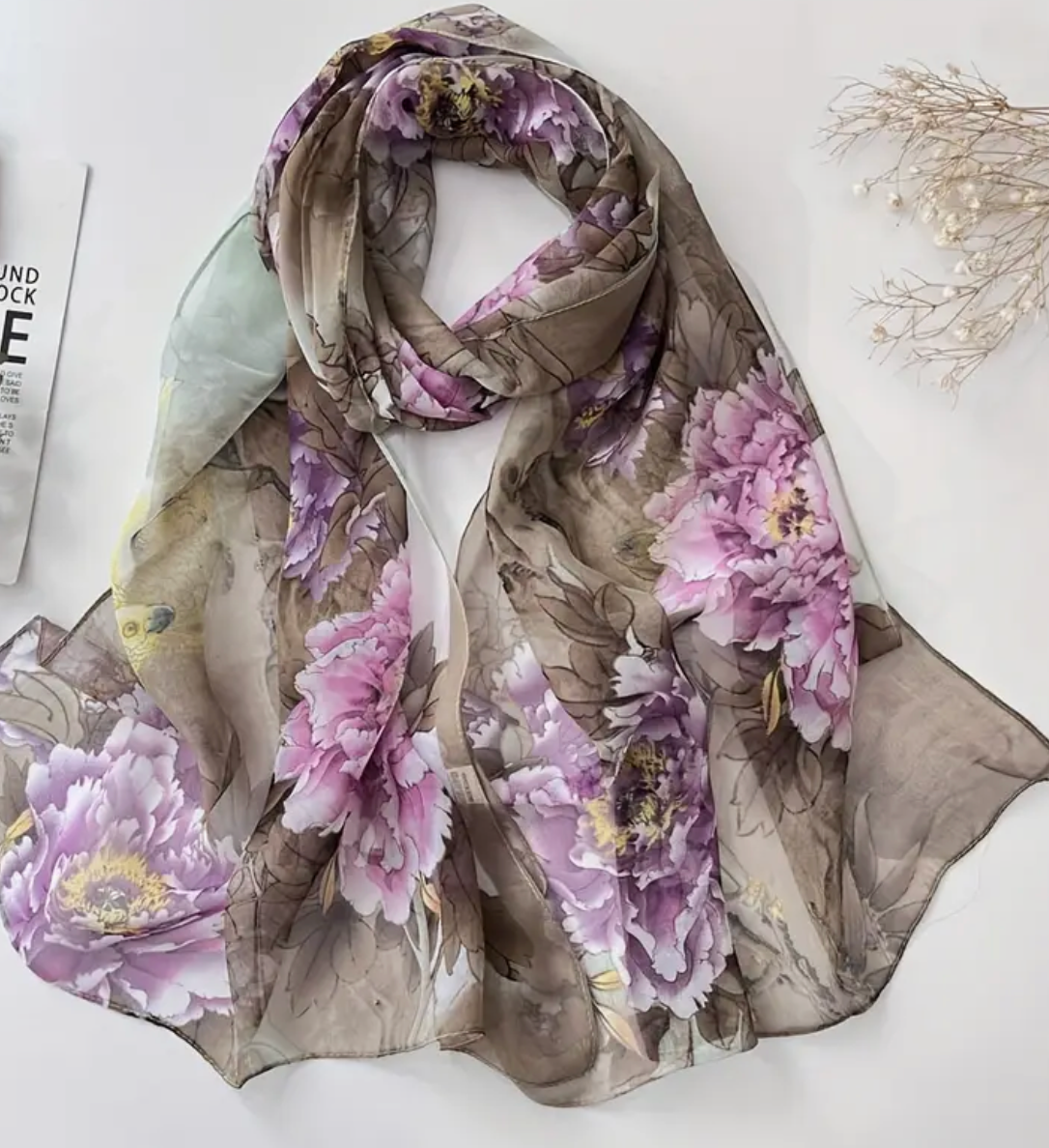 PEONY PATTERN SCARF