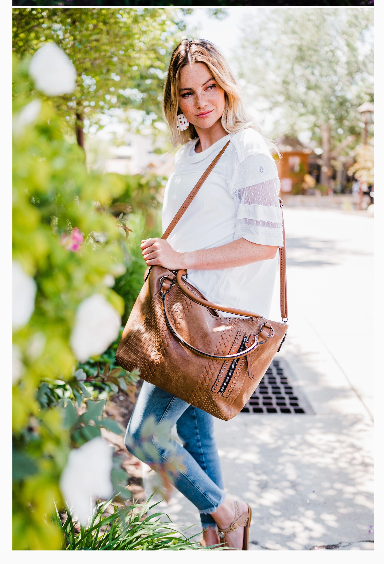 ASHLYNN OVERSIZED TOTE