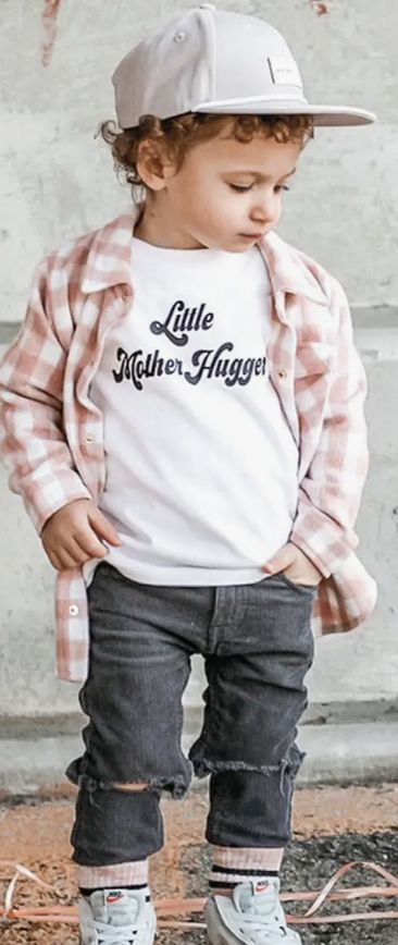 LITTLE MOTHER HUGGER TSHIRT