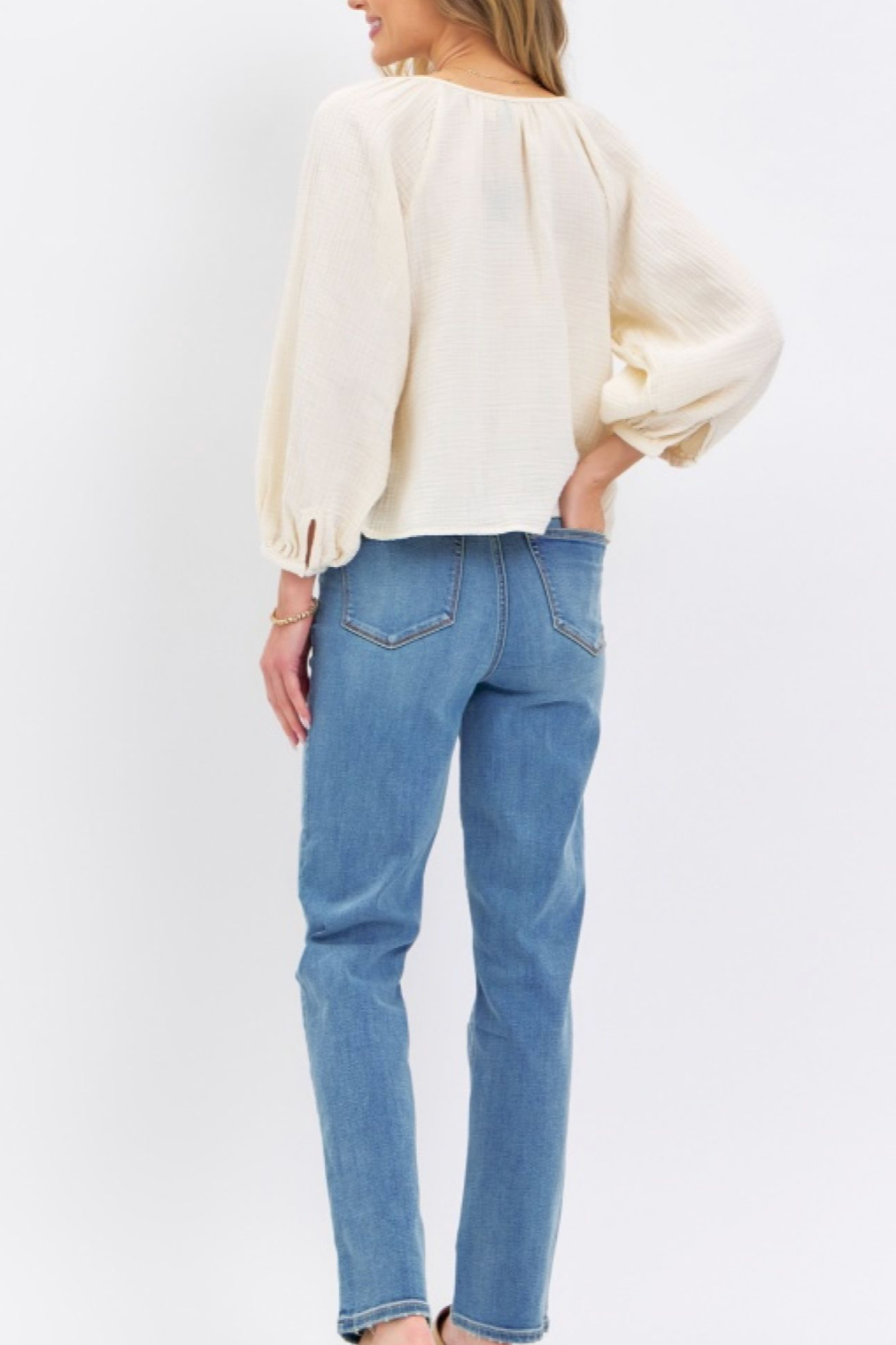 HR STRAIGHT FIT