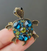 TURTLE BROOCH