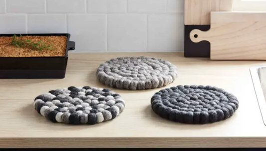MULTI FELTED TRIVET
