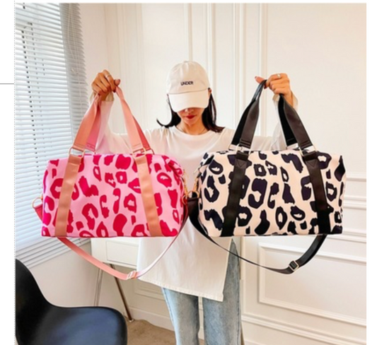 LEOPARD DUFFLE BAG