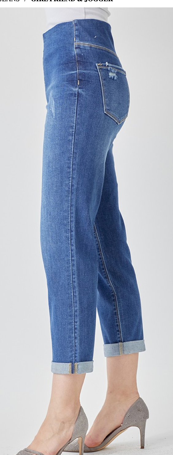 HR PULL ON BOYFRIEND