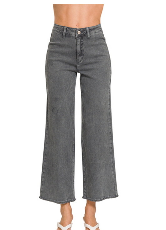 FRAYED CUTOFF DENIM PANT