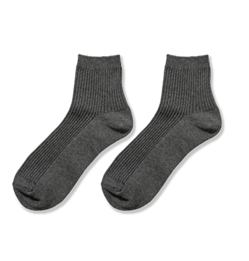 RIBBED CREW SOCKS
