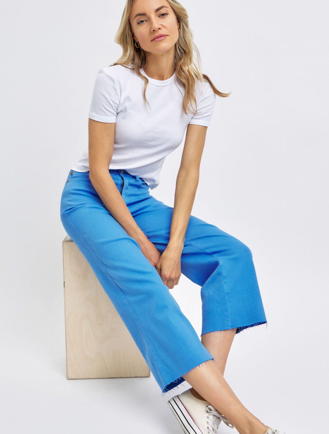HR TUMMY CONTR CROP WIDELEG