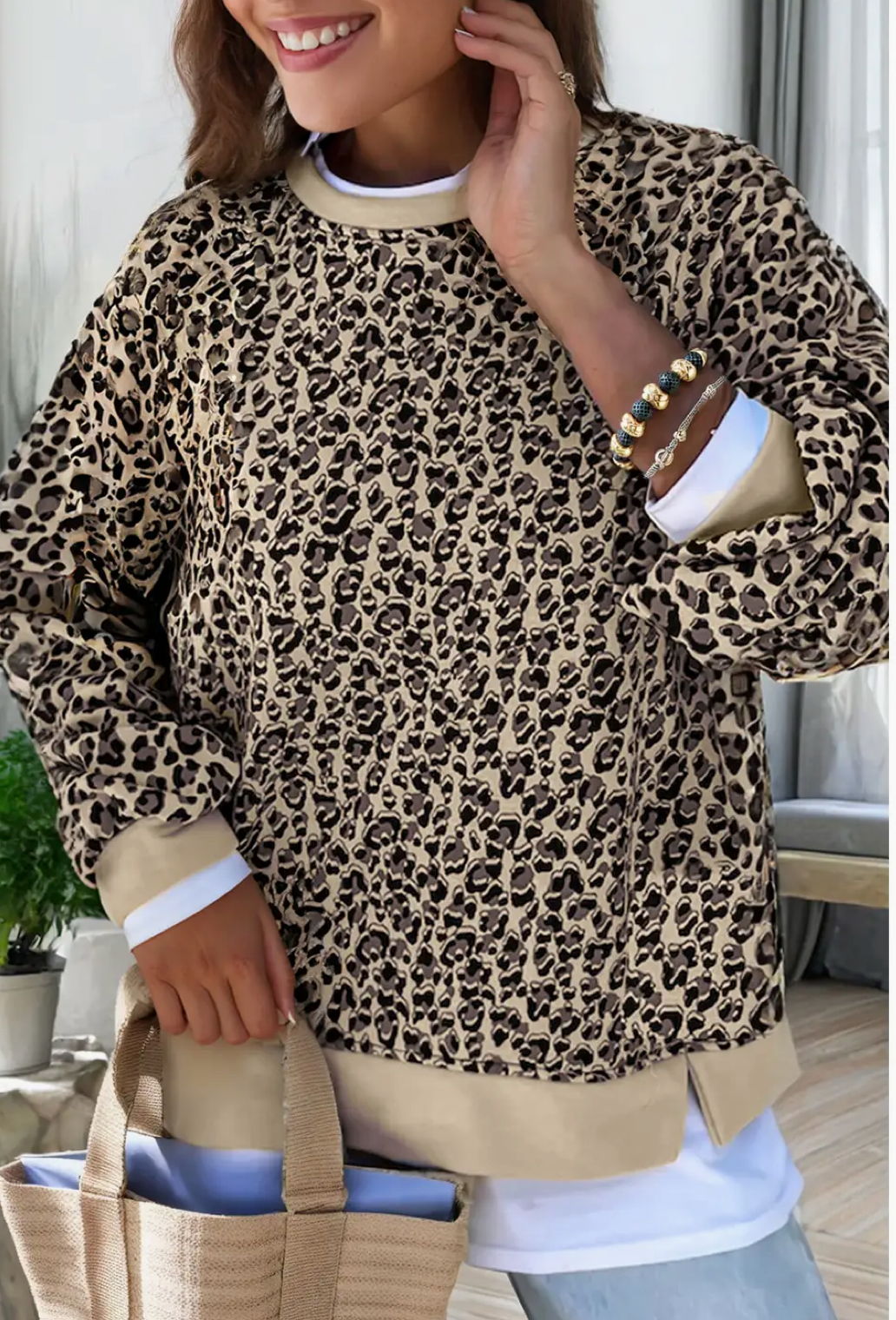 LEOPARD CREW SWEATSHIRT