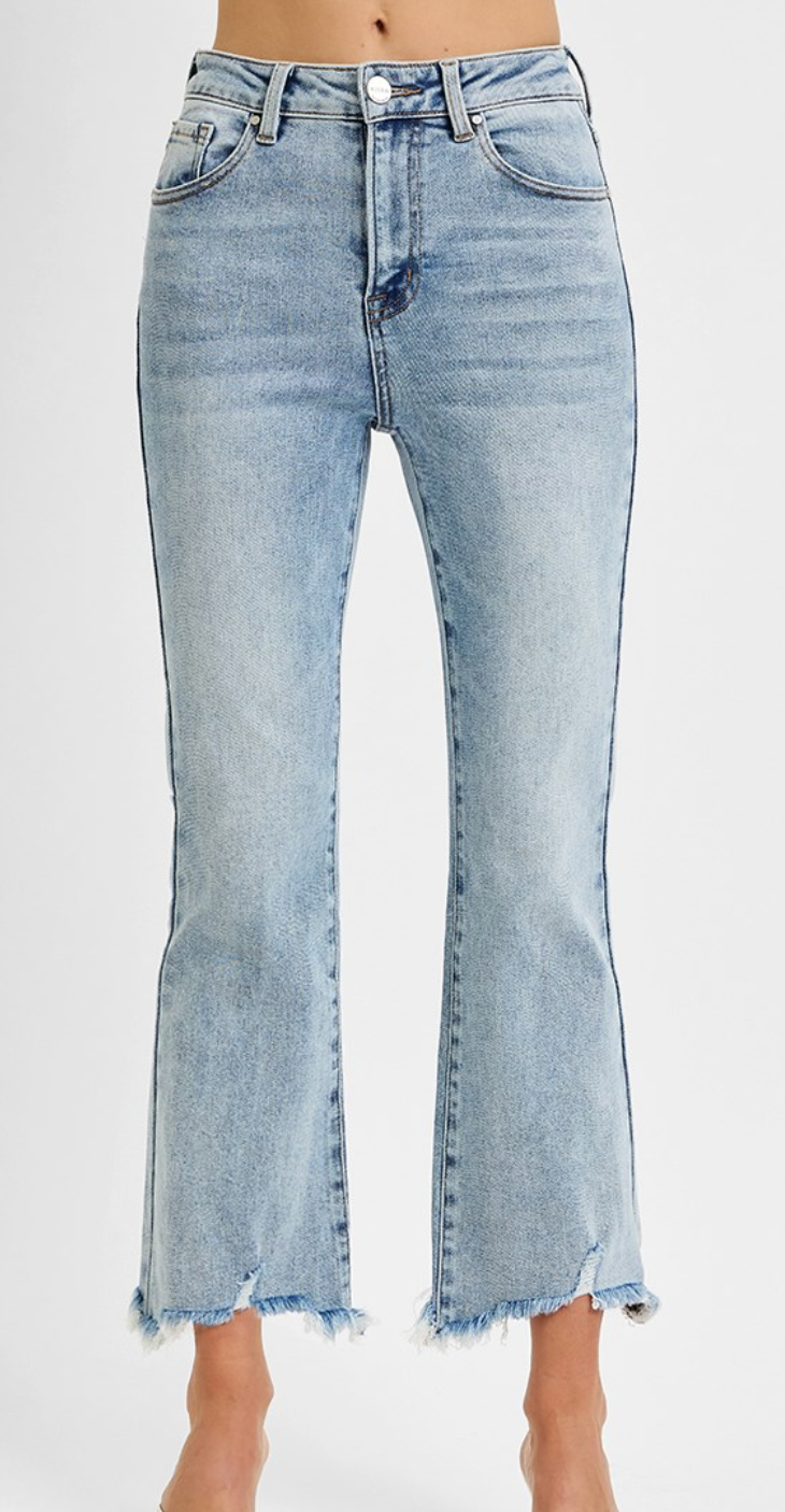 HR CROP FLARE FRAYED HEM