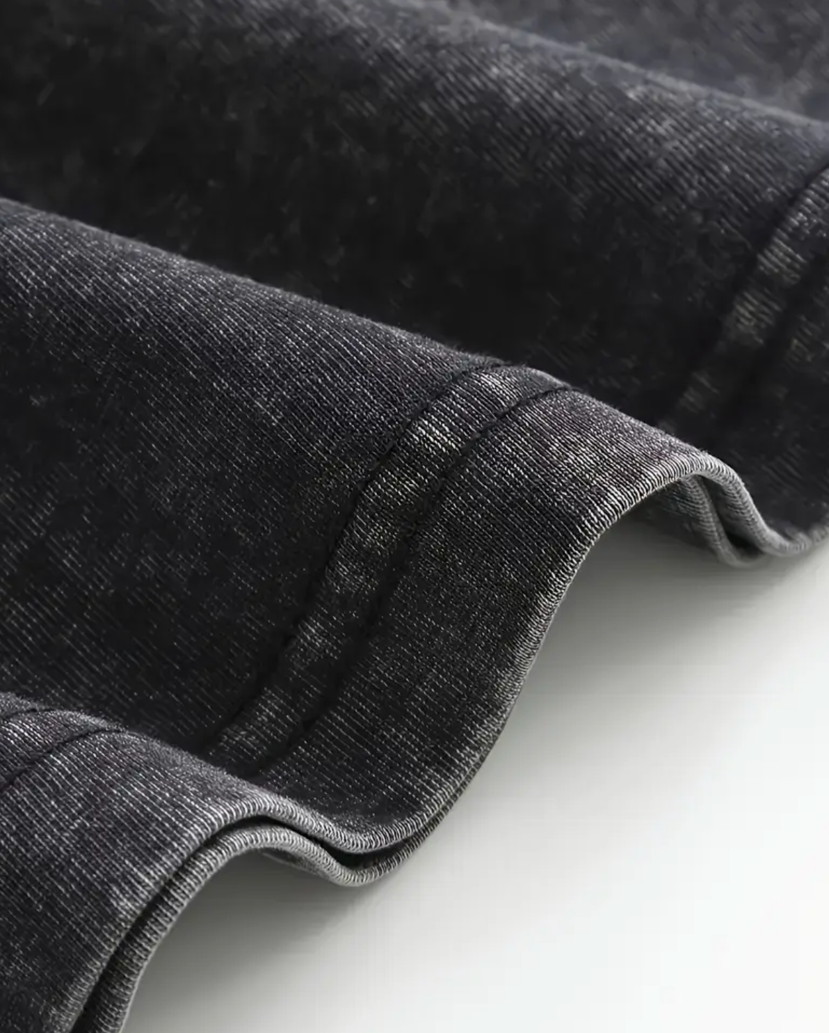 TORNADOES U WSHD MASCOT TEE