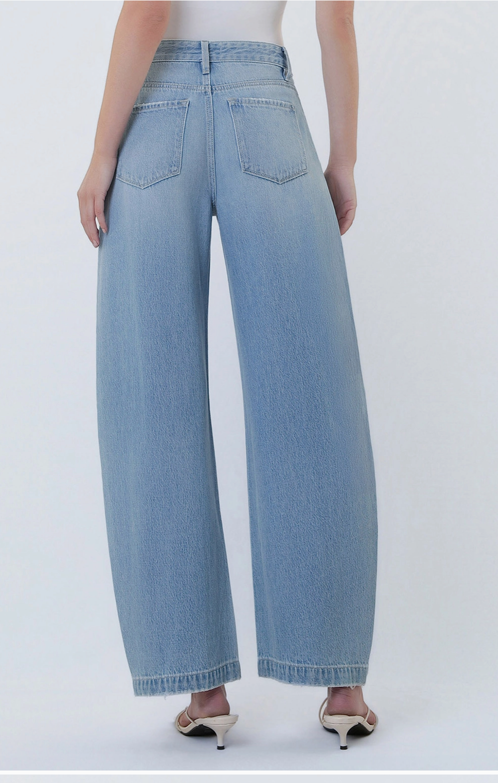 HR PLEATED TAB BARREL LEG