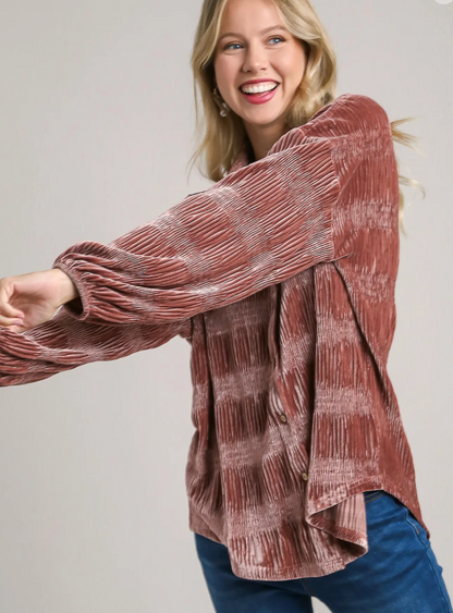 TIERED SMOCKED VELVET TOP