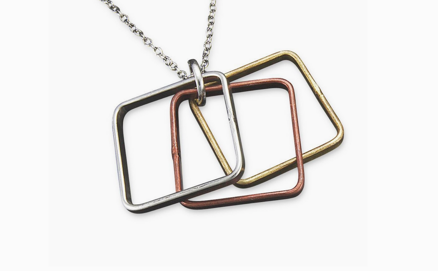 CLUSTER NECKLACE BANJARA