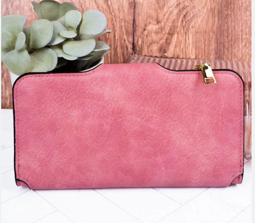 ESSENTIALS WALLET