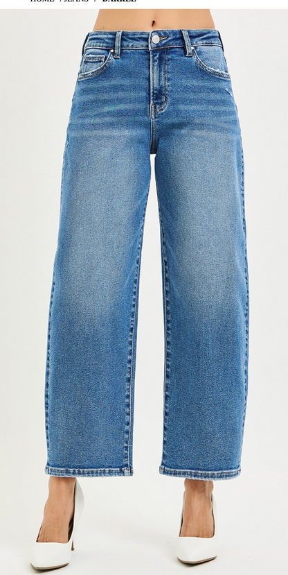 HR CROP BARREL JEANS