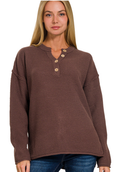 BUTTON HENLEY SWEATER