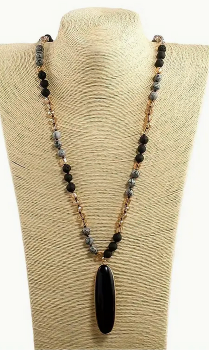 AGATE PENDANT NECKLACE