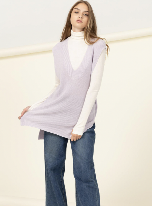 VNECK SIDESLIT SWEATER VEST
