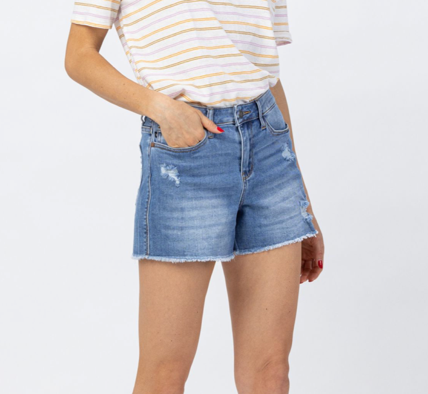 HR DISTRESSED SHORTS