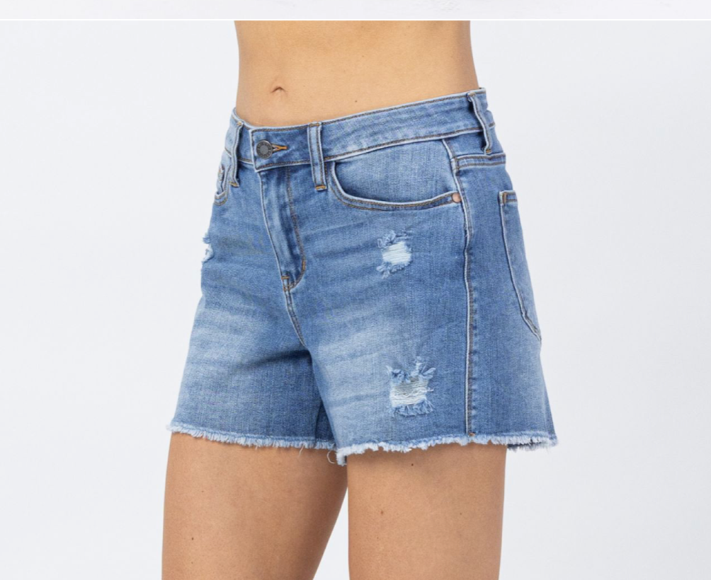 HR DISTRESSED SHORTS