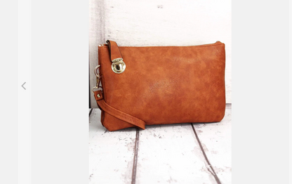 BUCKLE LOCK CROSSBODY