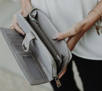 ELEANOR CHECKBOOK WALLET