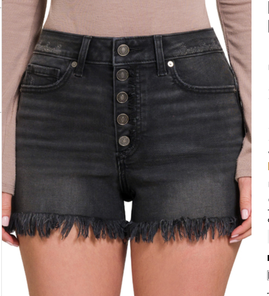 FRAY HEM BUTTONFLY SHORT