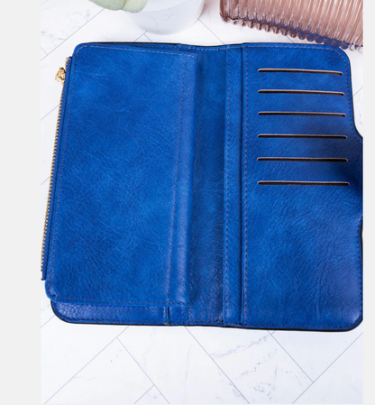 ESSENTIALS WALLET