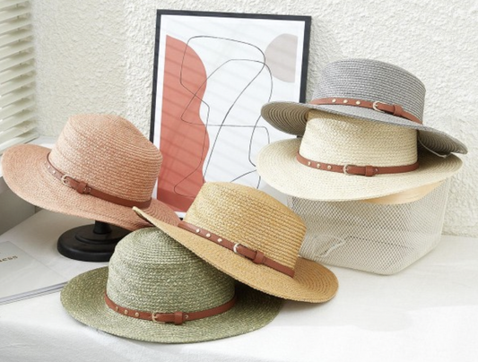 STRAW SUN HAT W/FAUX LTHR STUDDED BAND