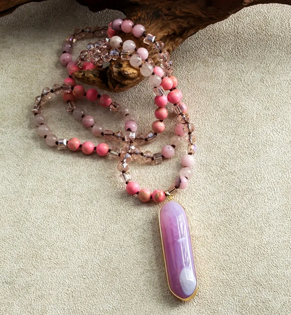 AGATE PENDANT NECKLACE