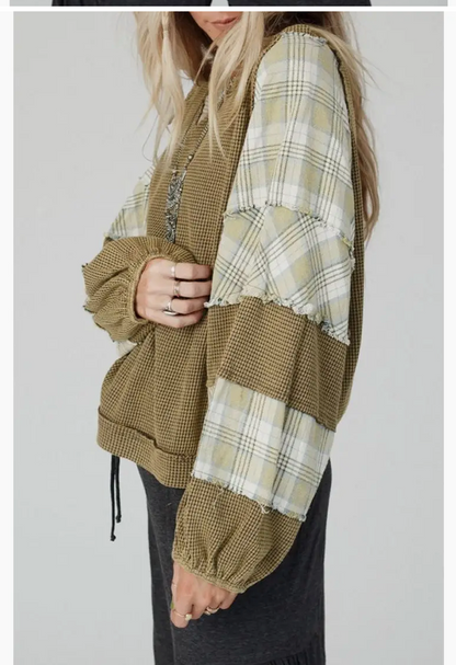 PLAID WAFFLE TOP