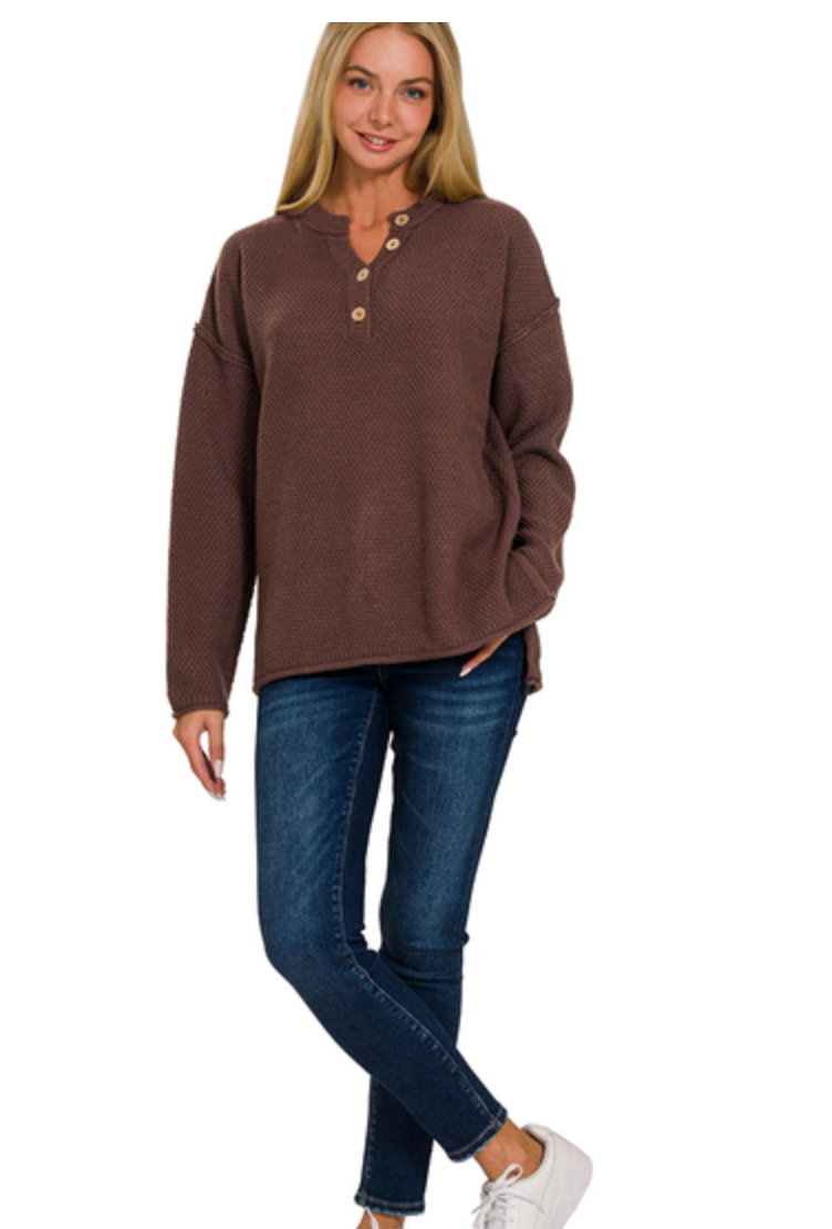 BUTTON HENLEY SWEATER